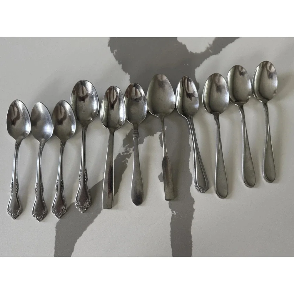 12 lot Oneida Vintage Stainless Flatware Mixed Pc Tea Spoons Sugar Soup Interpur